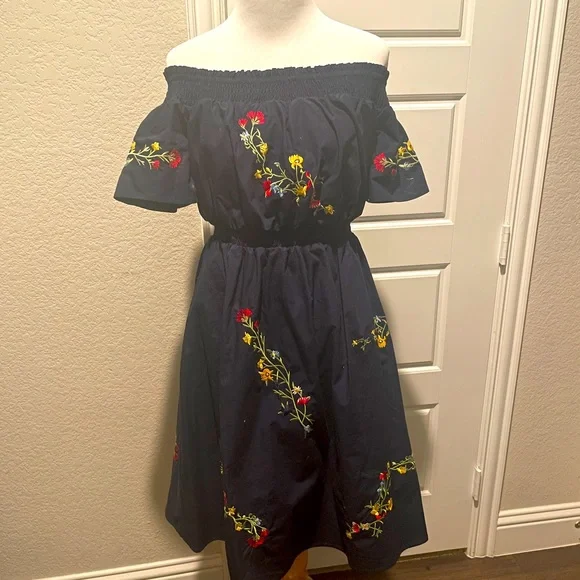 Dresses | Vero Moda Offshoulder Embroidered Dress | Poshmark